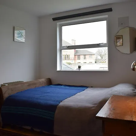 1 Bedroom Flat, Close To Centre 公寓 *